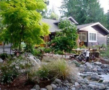 Tea Cozy Bed & Breakfast Qualicum Beach Exterior photo