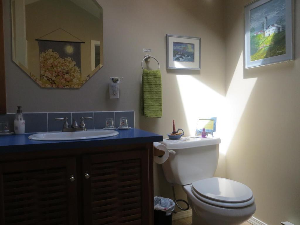 Tea Cozy Bed & Breakfast Qualicum Beach Room photo