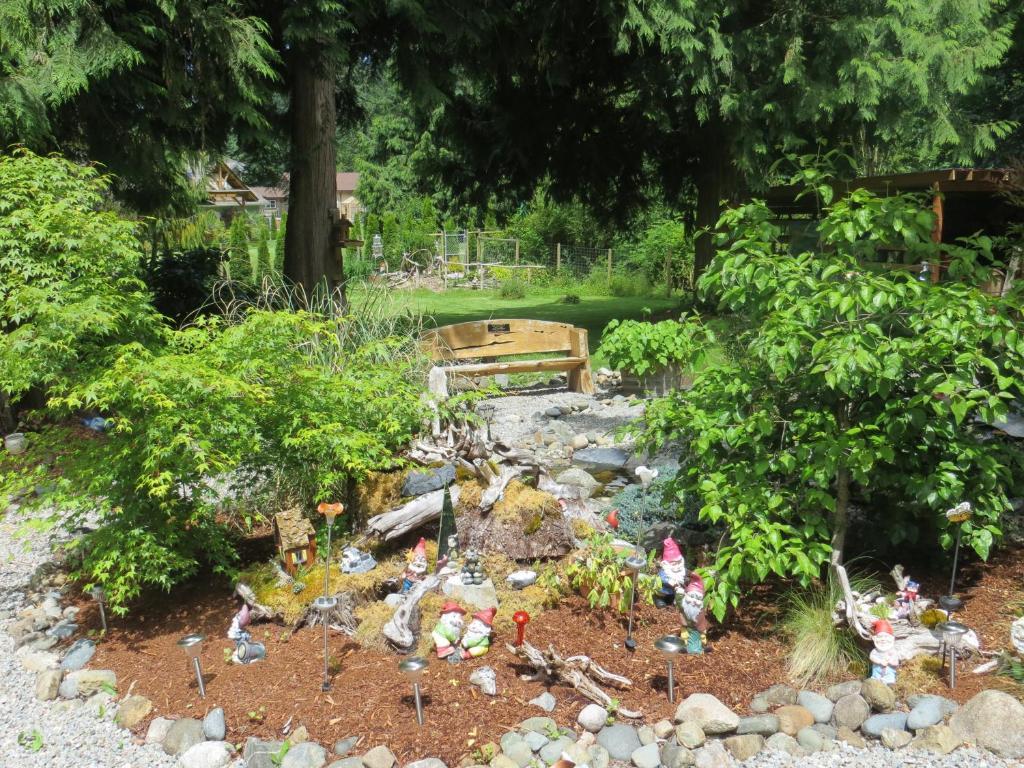 Tea Cozy Bed & Breakfast Qualicum Beach Exterior photo
