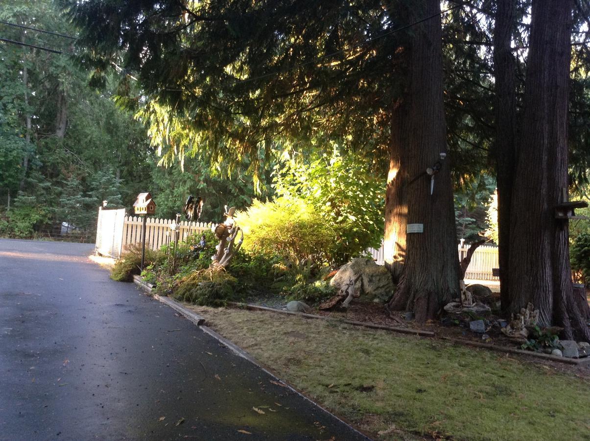 Tea Cozy Bed & Breakfast Qualicum Beach Exterior photo